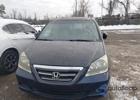 2006 Honda Odyssey Ex z USA, uszkodzony, nr VIN 5FNRL38426B089202